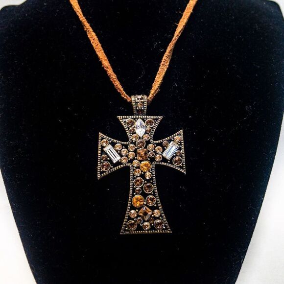 Amber/Citrine Tone Encrusted Holy Cross Pendant Leather Necklace - Picture 1 of 7